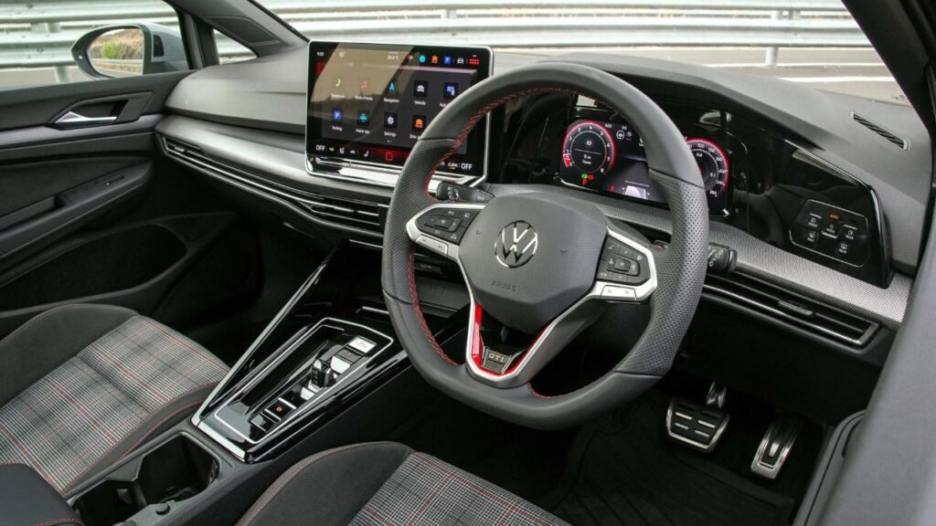 Volkswagen Golf GTI