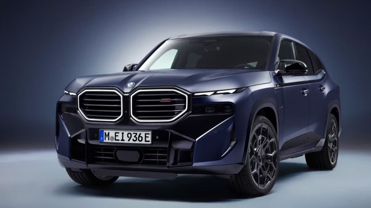 BMW XM